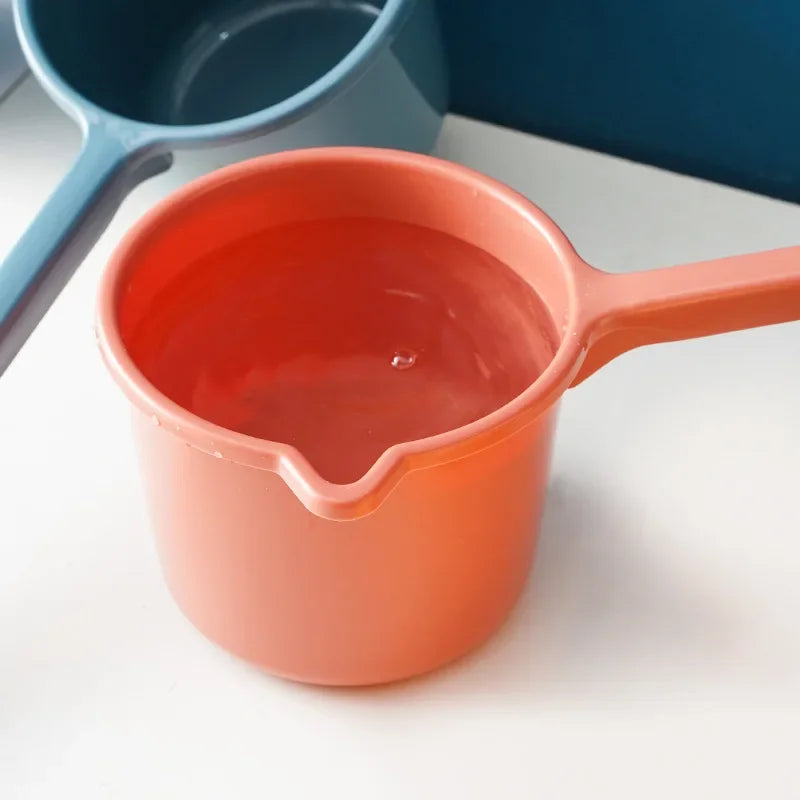 Long Handle Water Scoops Portable All-purpose Washing Ladle Baby Bath Dipper Spoons Large Capacity Thick Kitchen Water Spoon