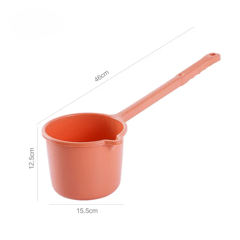 Long Handle Water Scoops Portable All-purpose Washing Ladle Baby Bath Dipper Spoons Large Capacity Thick Kitchen Water Spoon
