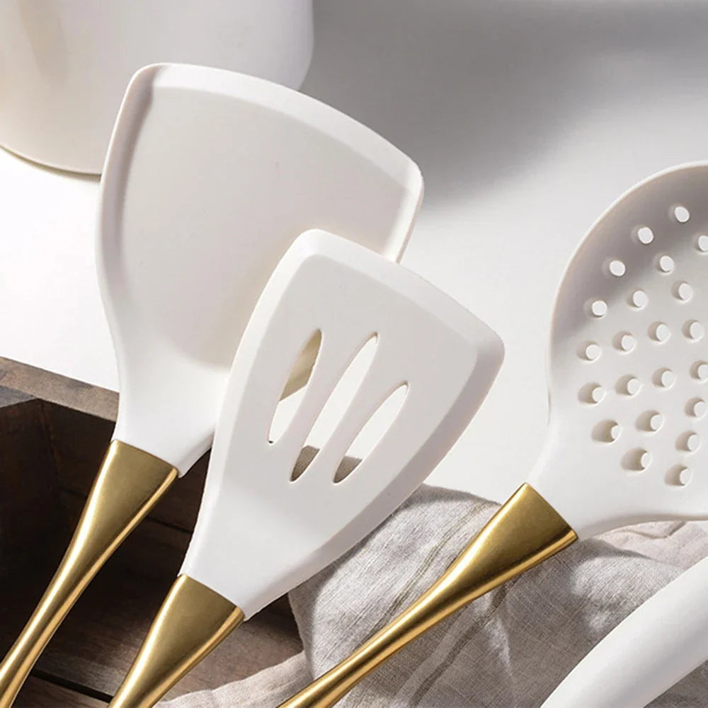 1Pc Silicone Kitchenware Cooking Utensils White Gold Kitchen Accessories Spatula Turner Heat-resistant Pasta Colander Shovel